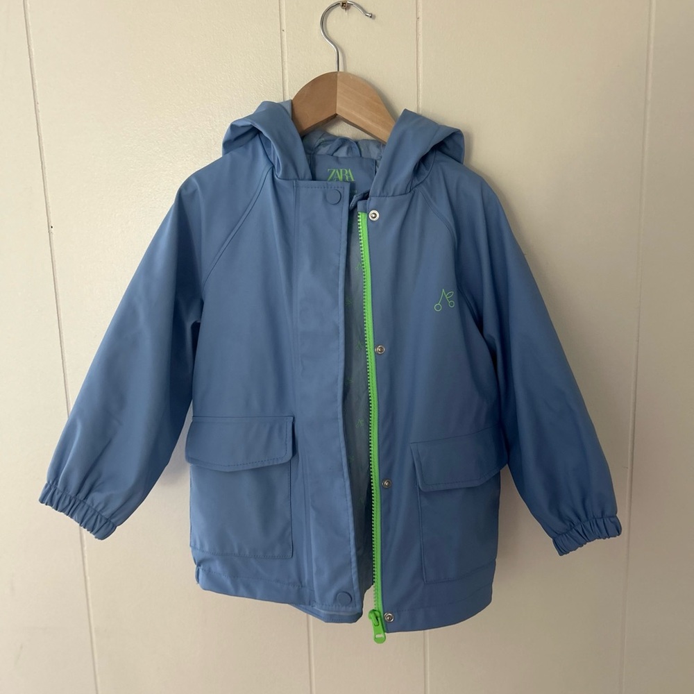 Zara Rain Coat - 4/5